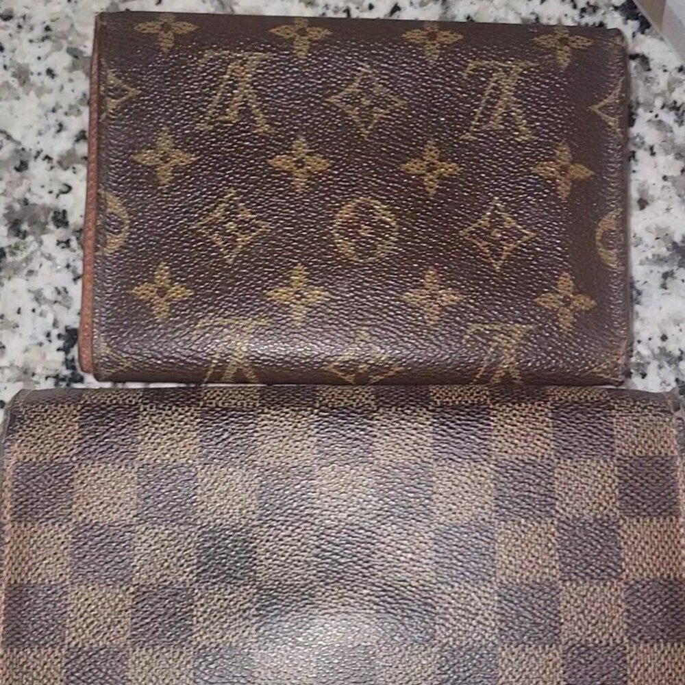 🎉 2 LOUIS VUITTON WALLET BUNDLE